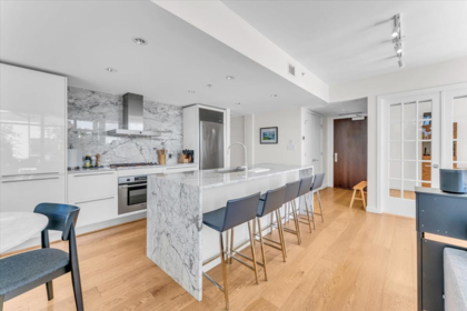 Office / Den Photo of 2602 788 Richards Street, Vancouver, BC