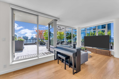 Primary Bedroom Photo of 2602 788 Richards Street, Vancouver, BC