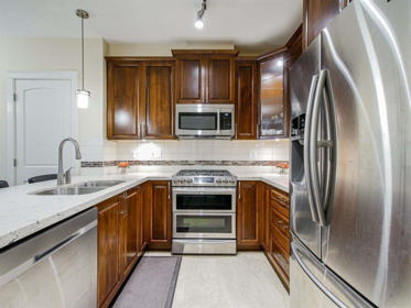 B328 20716 Willoughby Town Centre Drive, Langley, BC