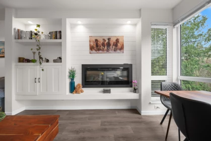 204 2238 Whatcom Road, Abbotsford, BC, Abbotsford East — 2 bed apartment/condo for sale