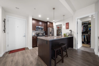 Kitchen Island Photo of 204 2238 Whatcom Road, Abbotsford, BC
