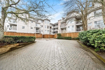 215 2678 Dixon Street, Port Coquitlam, BC, Central Pt Coquitlam — 1 bed apartment/condo for sale