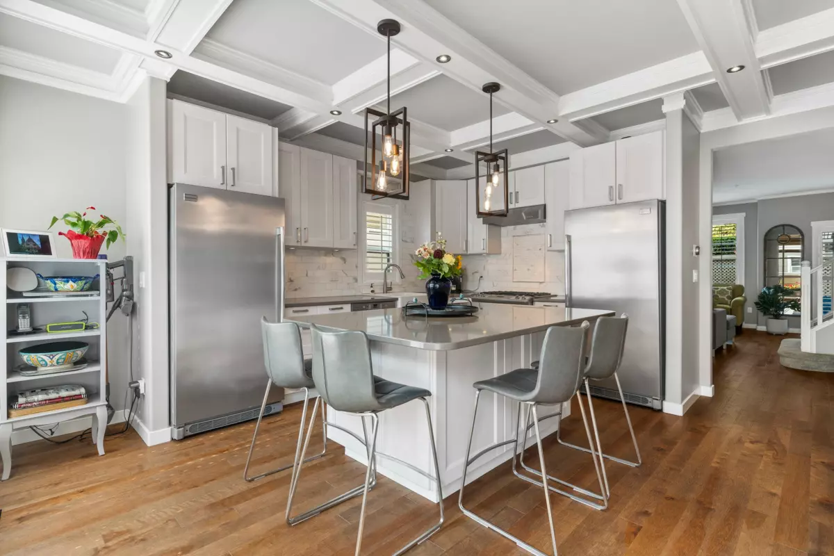 Living Room Photo of 1157 Vidal Street, White Rock, BC