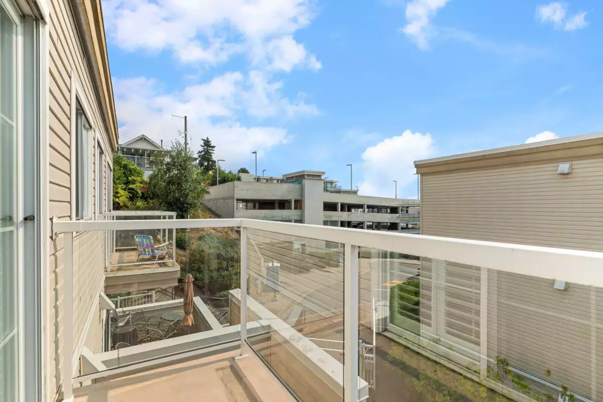 Outdoor Patio Photo of 1157 Vidal Street, White Rock, BC