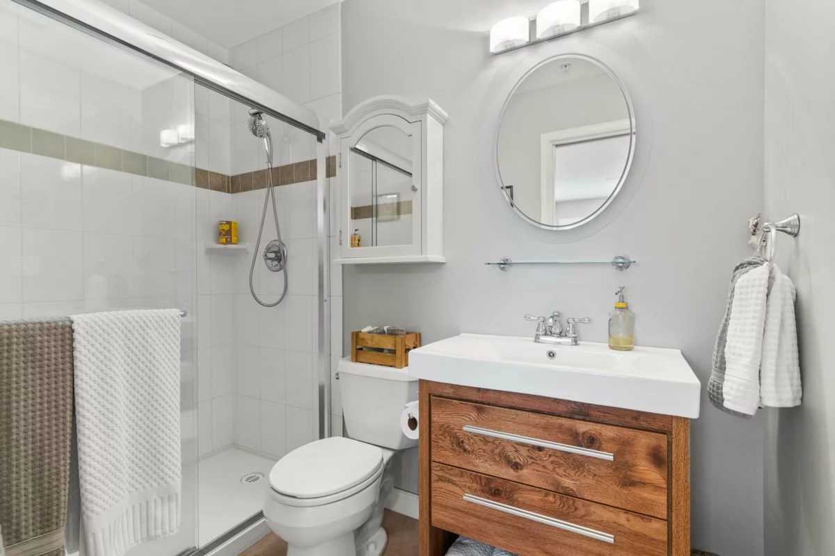 Staircase Photo of 1157 Vidal Street, White Rock, BC