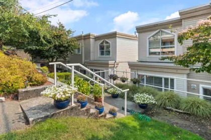 Swimming Pool Photo of 1157 Vidal Street, White Rock, BC