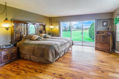 Basement Recreation Room Photo of 15145 Harris Road, Pitt Meadows, BC
