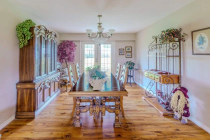 Breakfast Nook Photo of 15145 Harris Road, Pitt Meadows, BC