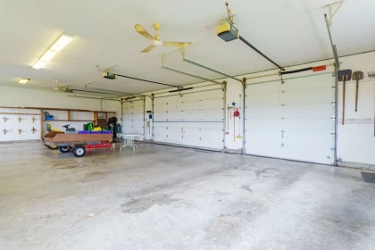 Swimming Pool Photo of 15145 Harris Road, Pitt Meadows, BC