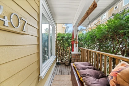 1407 E 28th Avenue, Vancouver, BC, Vancouver — Townhouse for sale