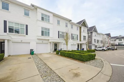 83 27735 Roundhouse Drive, Abbotsford, BC, Abbotsford — Townhouse for sale