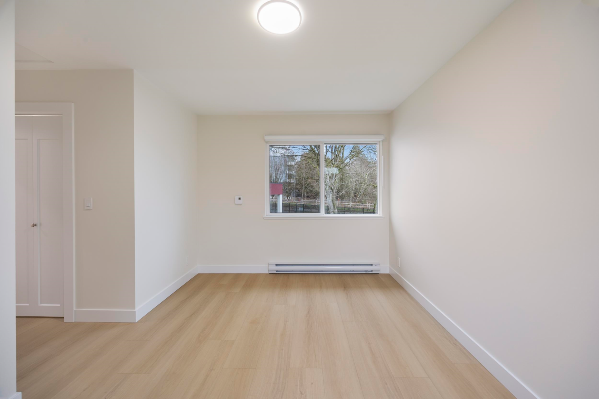 Bedroom 4 Photo of 6174 W Greenside Drive, Surrey, BC