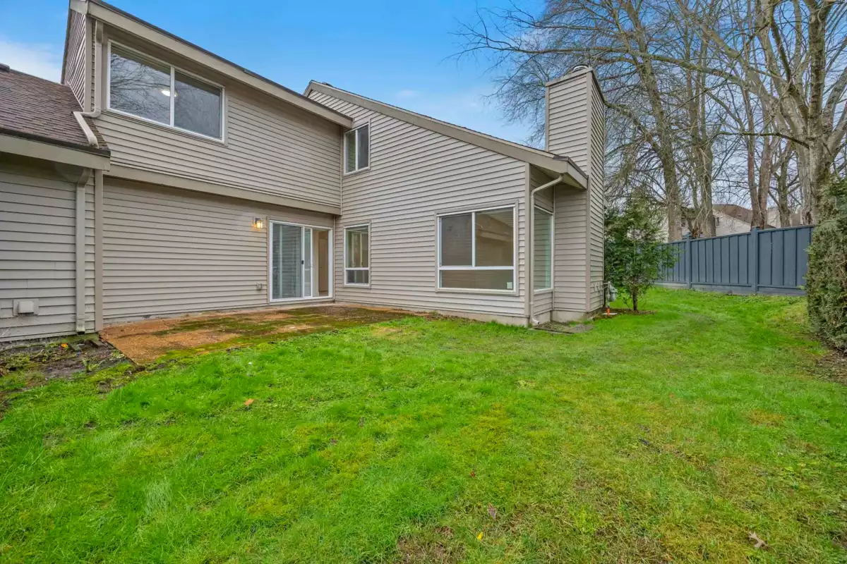 Garage Interior Photo of 6174 W Greenside Drive, Surrey, BC