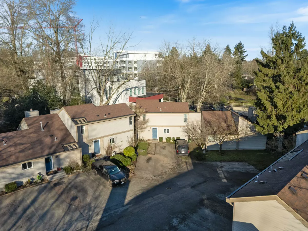 Swimming Pool Photo of 6174 W Greenside Drive, Surrey, BC