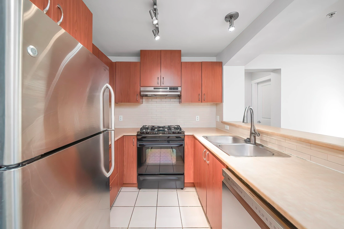 Bedroom 4 Photo of 309 9283 Government Street, Burnaby, BC