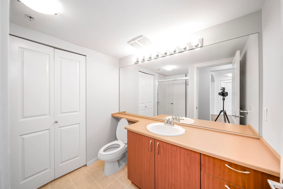 Powder Room Photo of 309 9283 Government Street, Burnaby, BC