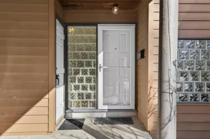 526 Cardiff Way, Port Moody, BC