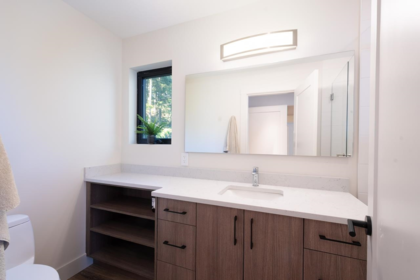 Laundry Room Photo of 1505 Williams Road, Bowen Island, BC