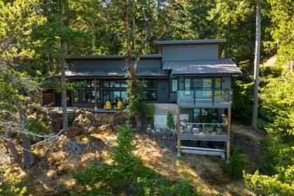 Outdoor Patio Photo of 1505 Williams Road, Bowen Island, BC