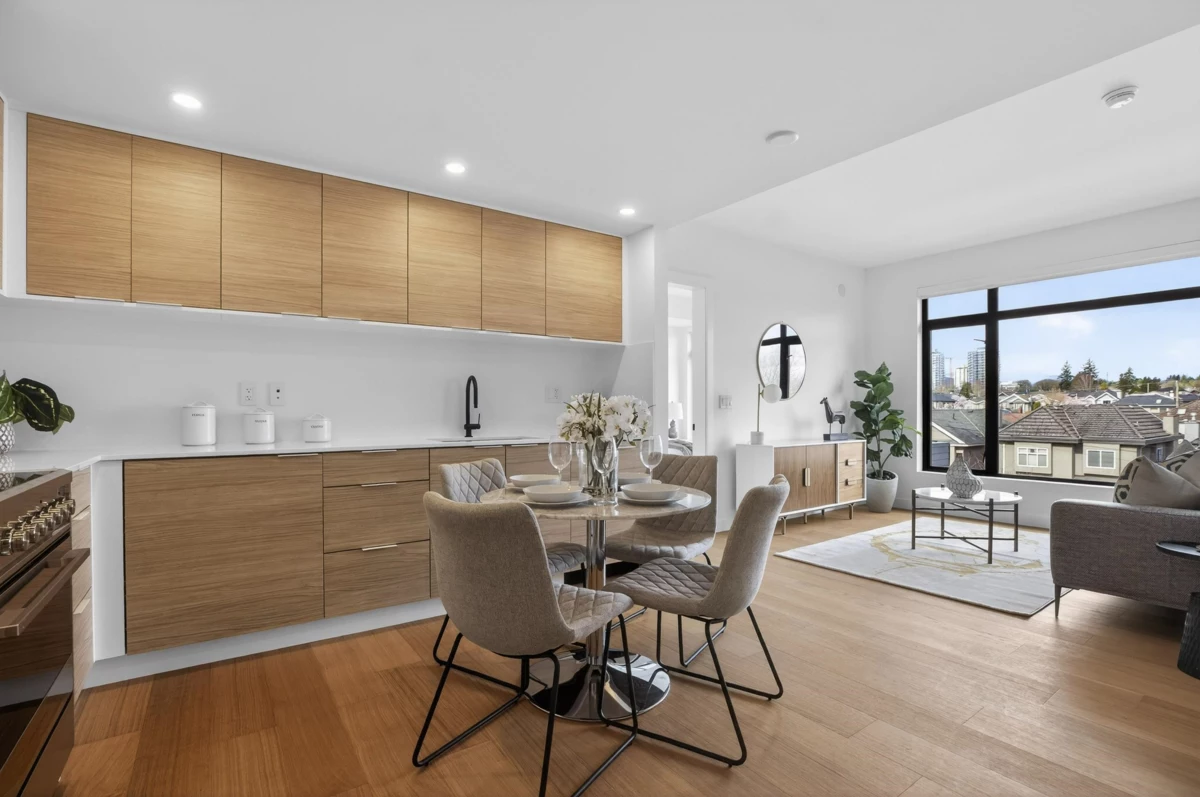 Dining Area Photo of 406 6485 Manitoba Street, Vancouver, BC