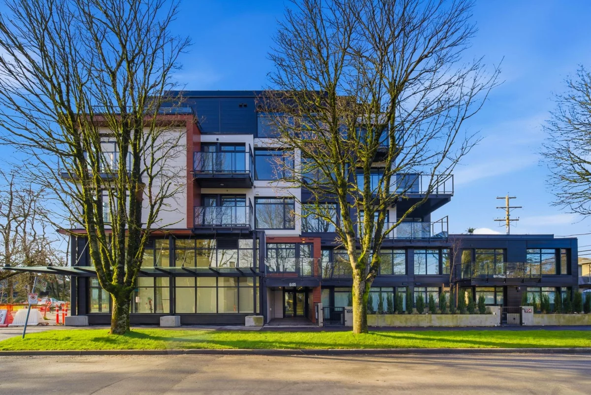 Fitness Center Photo Near 406 6485 Manitoba Street, Vancouver, BC