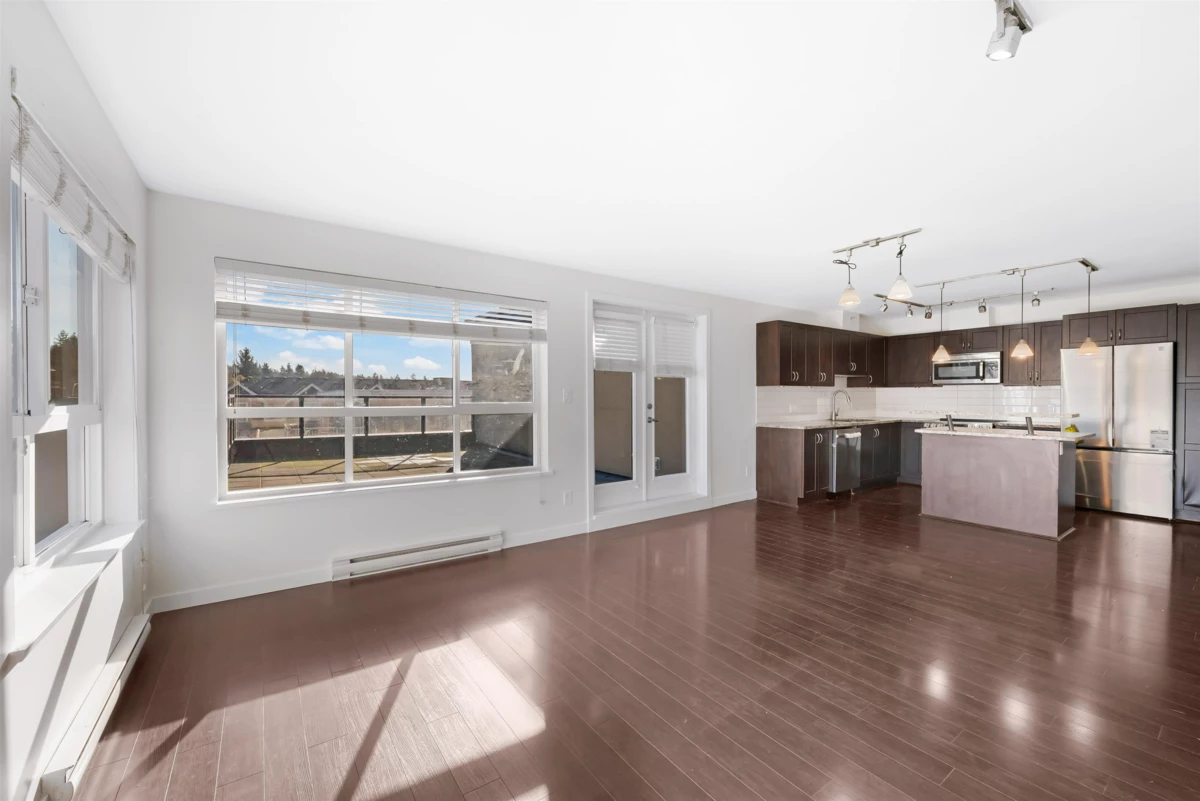 Primary Bathroom Photo of 502 2191 Shaughnessy Street, Port Coquitlam, BC