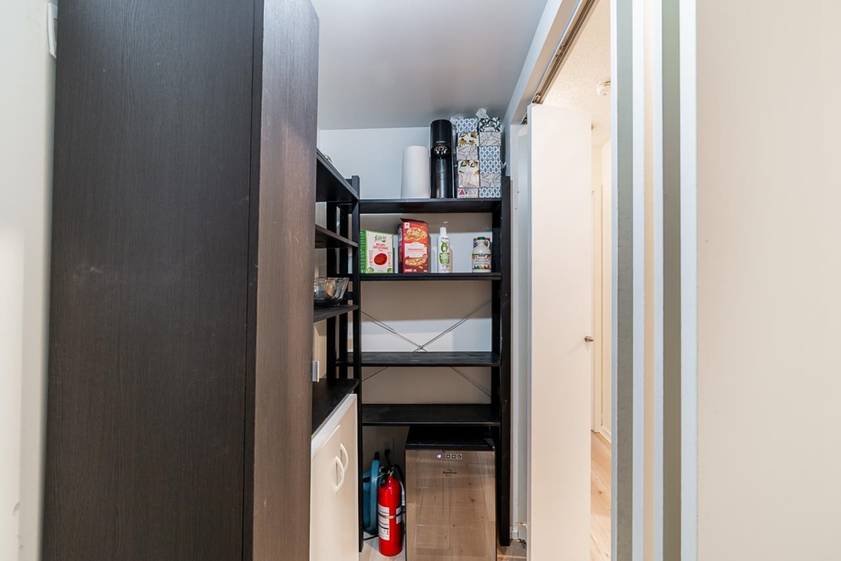 Entry Foyer Photo of 303 1345 Burnaby Street, Vancouver, BC