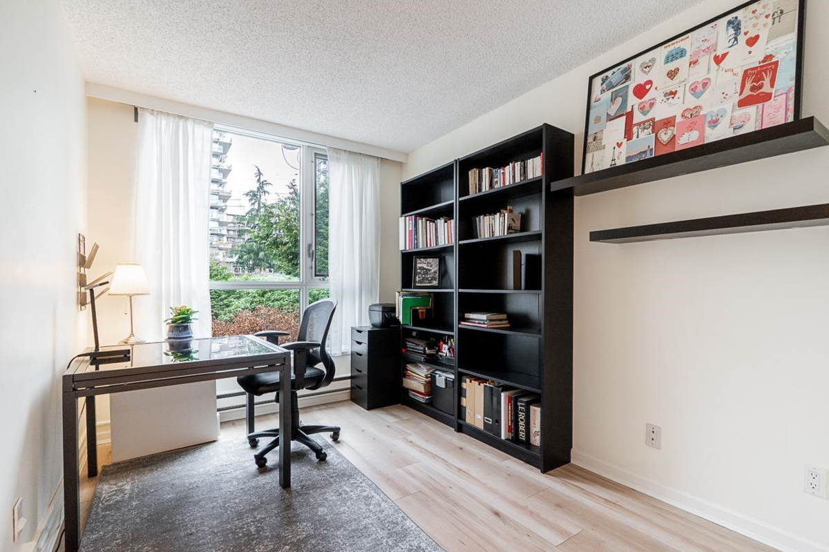 Loft / Bonus Room Photo of 303 1345 Burnaby Street, Vancouver, BC