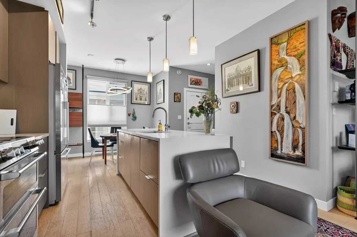 Exterior Rear Photo of PH7 5555 Dunbar Street, Vancouver, BC