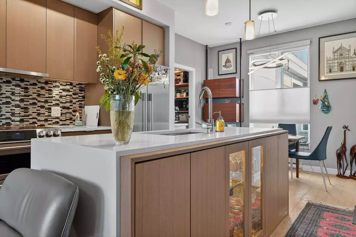 Family Room Photo of PH7 5555 Dunbar Street, Vancouver, BC