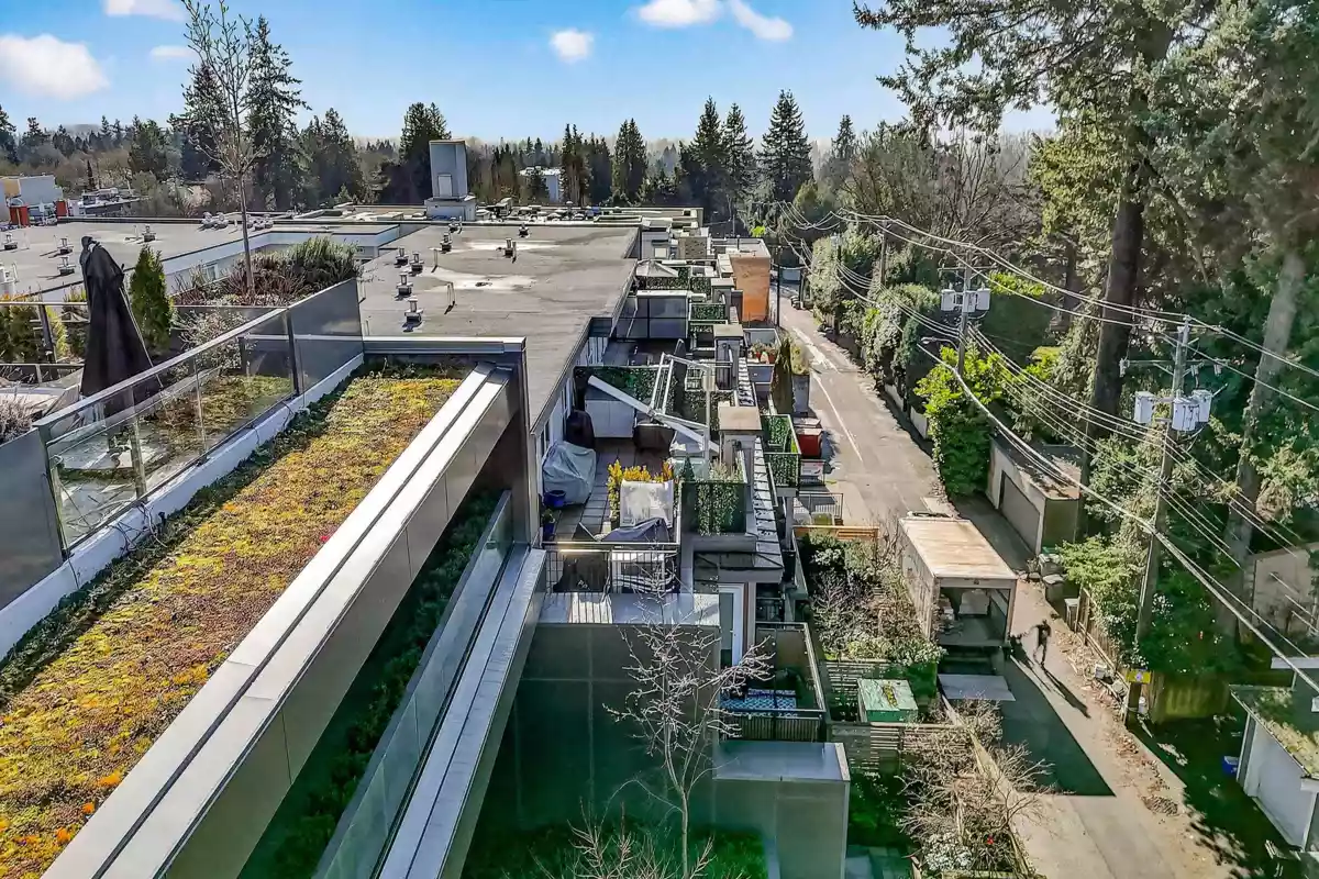 Garage Interior Photo of PH7 5555 Dunbar Street, Vancouver, BC