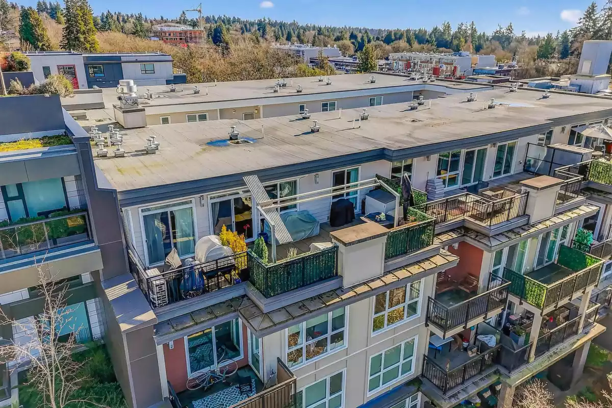 Staircase Photo of PH7 5555 Dunbar Street, Vancouver, BC