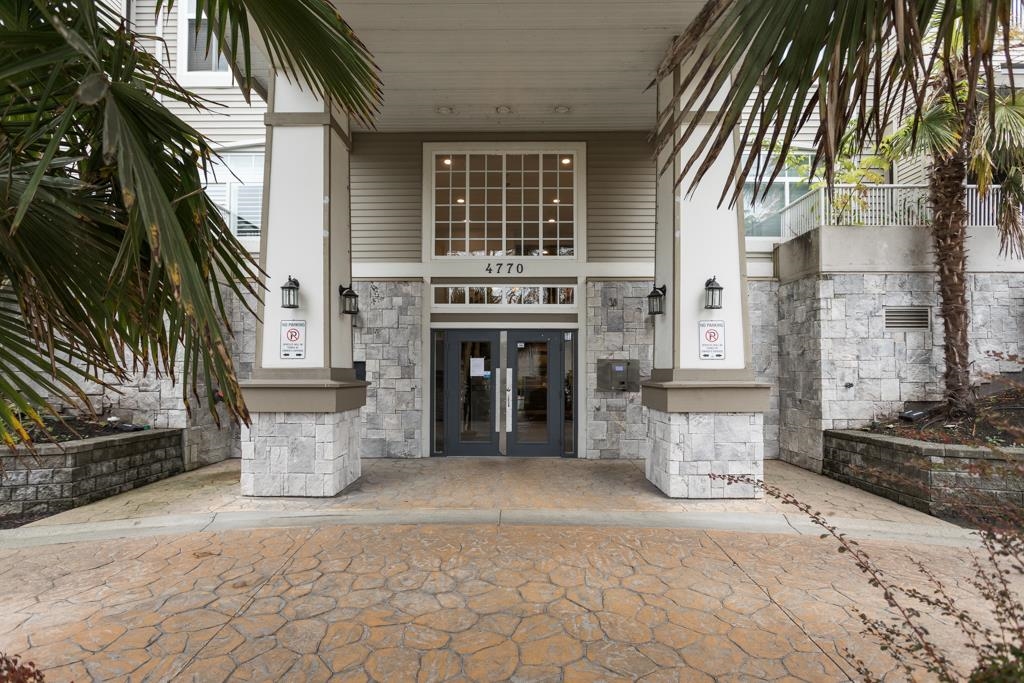 Garden / Landscaping Photo of 212 4770 52a Street, Delta, BC