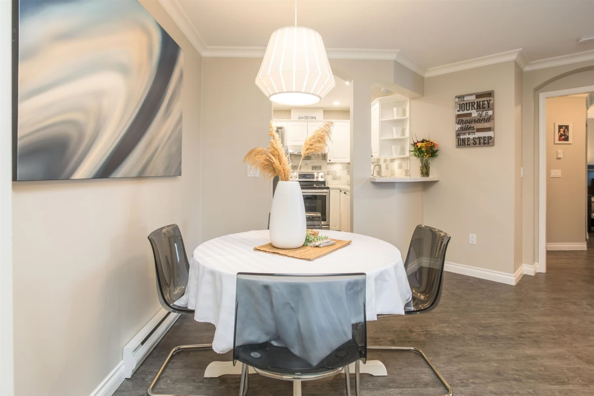 Primary Bathroom Photo of 212 4770 52a Street, Delta, BC