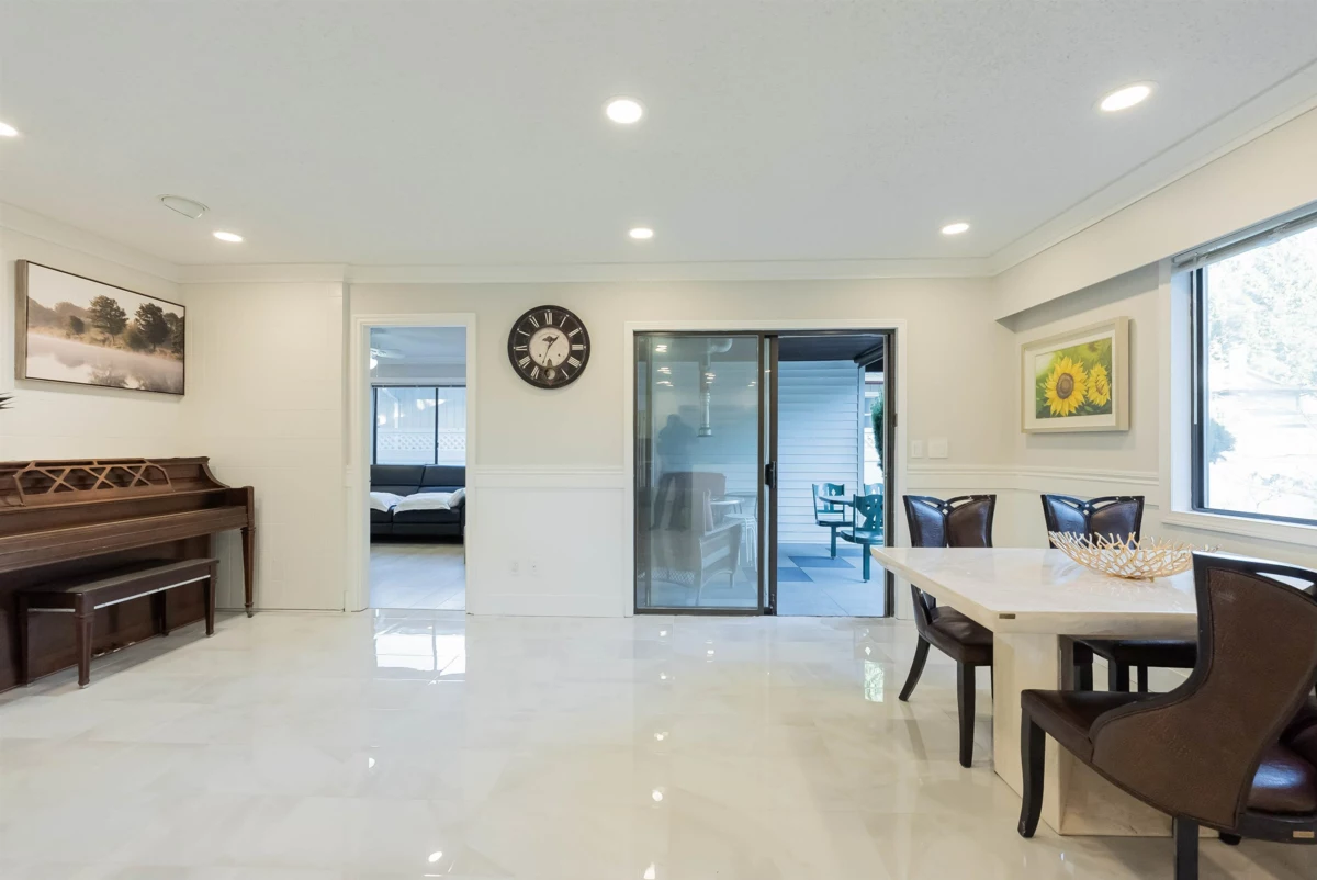 Kitchen Photo of 9252 204 Street, Langley, BC