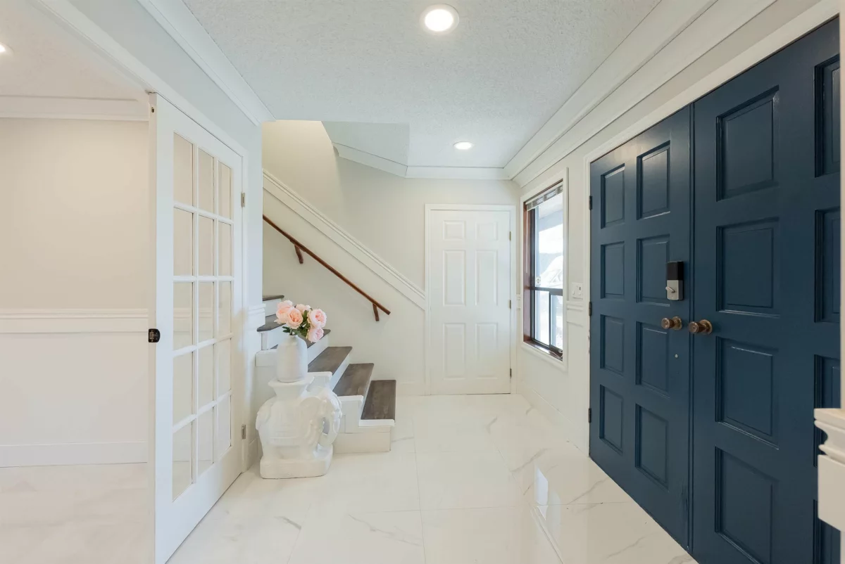 Living Room Photo of 9252 204 Street, Langley, BC