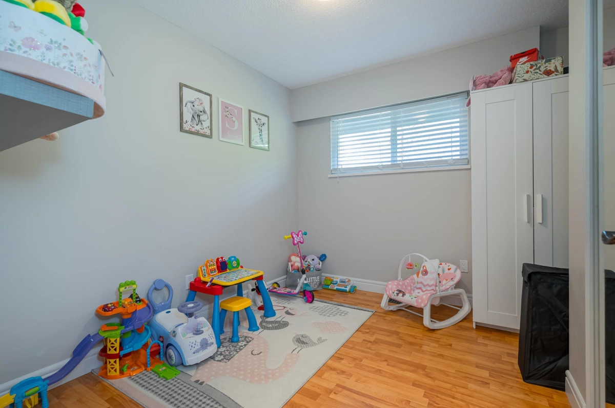 Garage Interior Photo of 20844 45a Avenue, Langley, BC