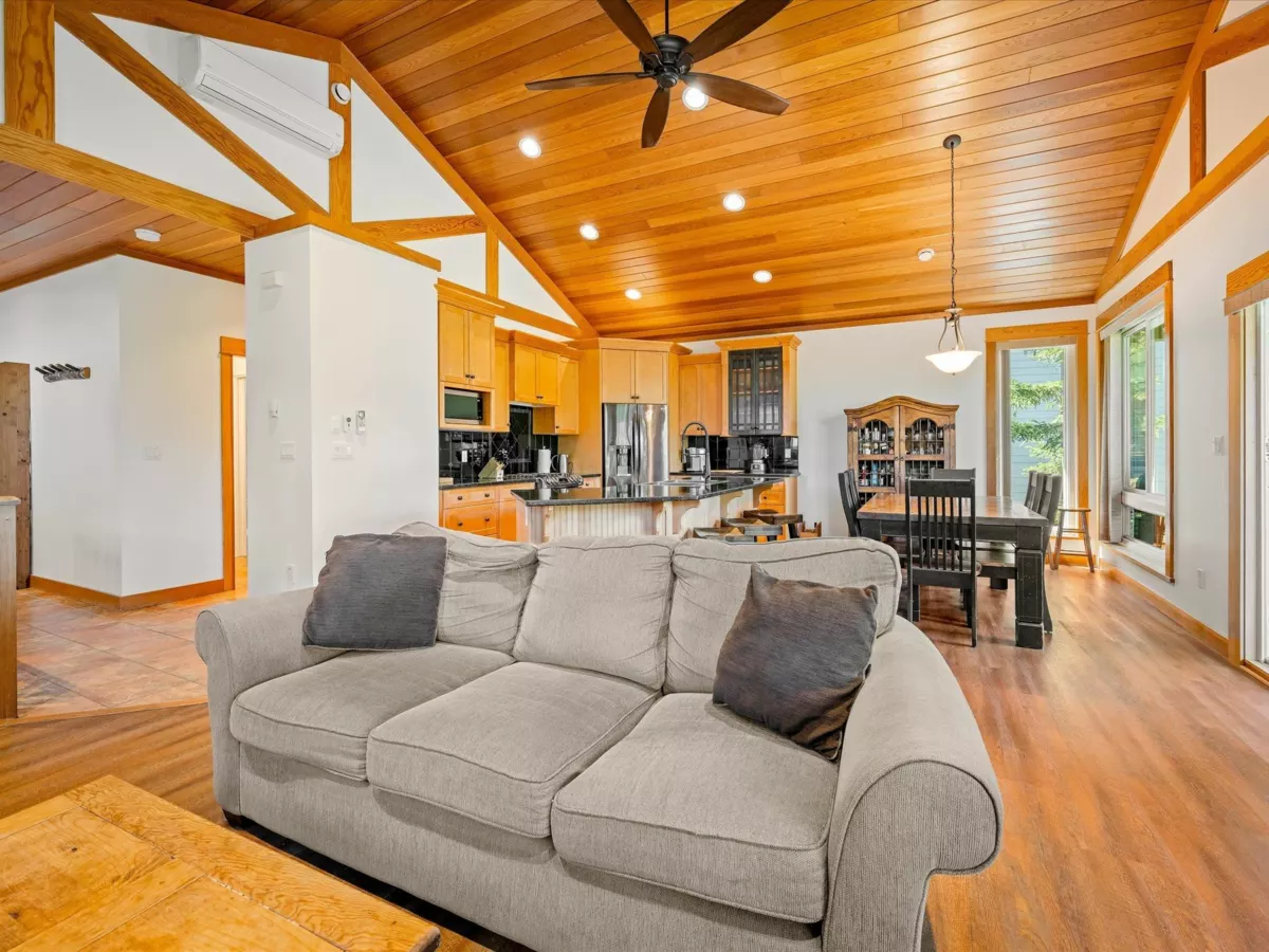 Dining Area Photo of 2314 Cayley Close, Whistler, BC