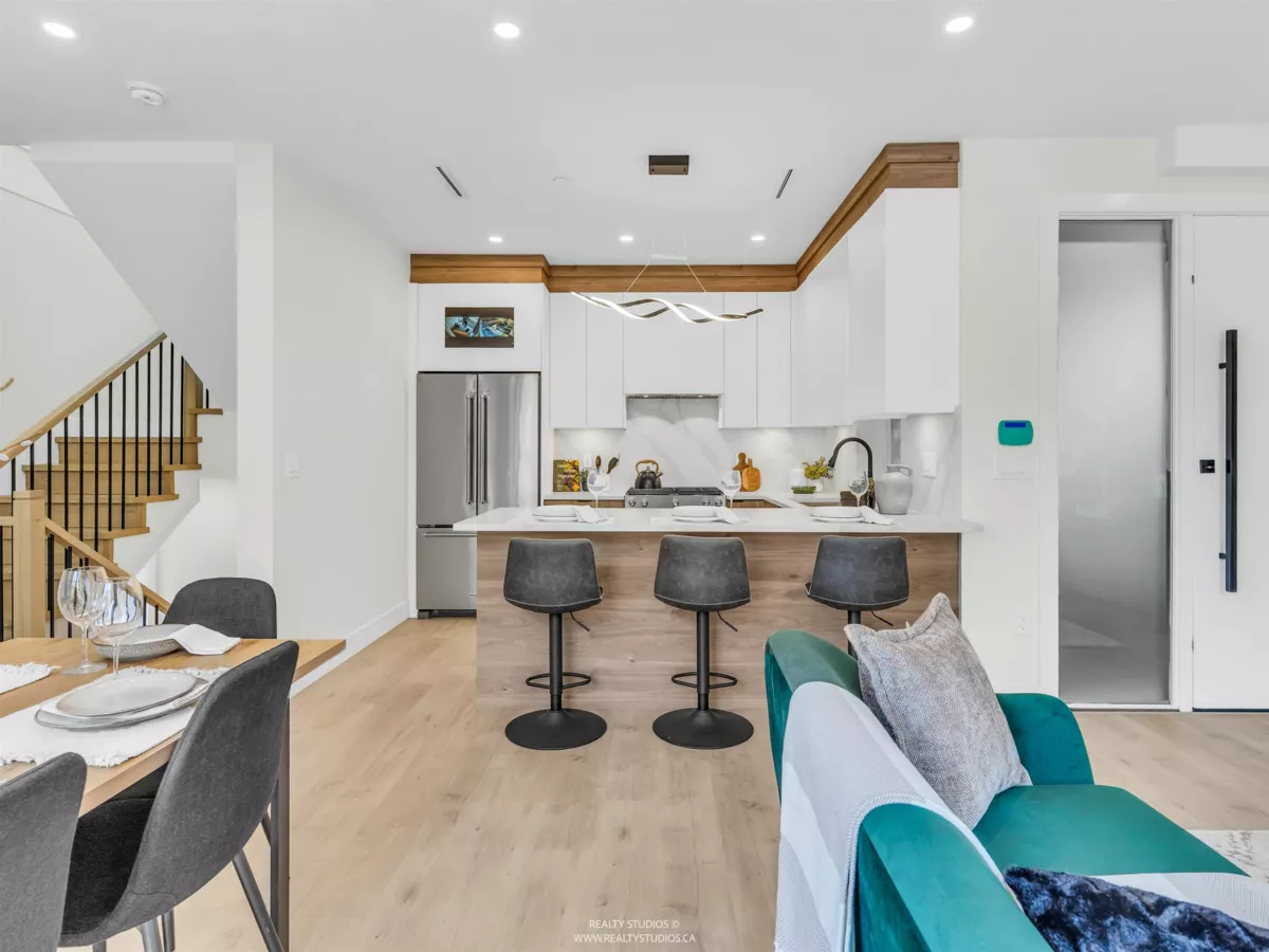 Exterior Rear Photo of 2 5221 Clarendon Street, Vancouver, BC