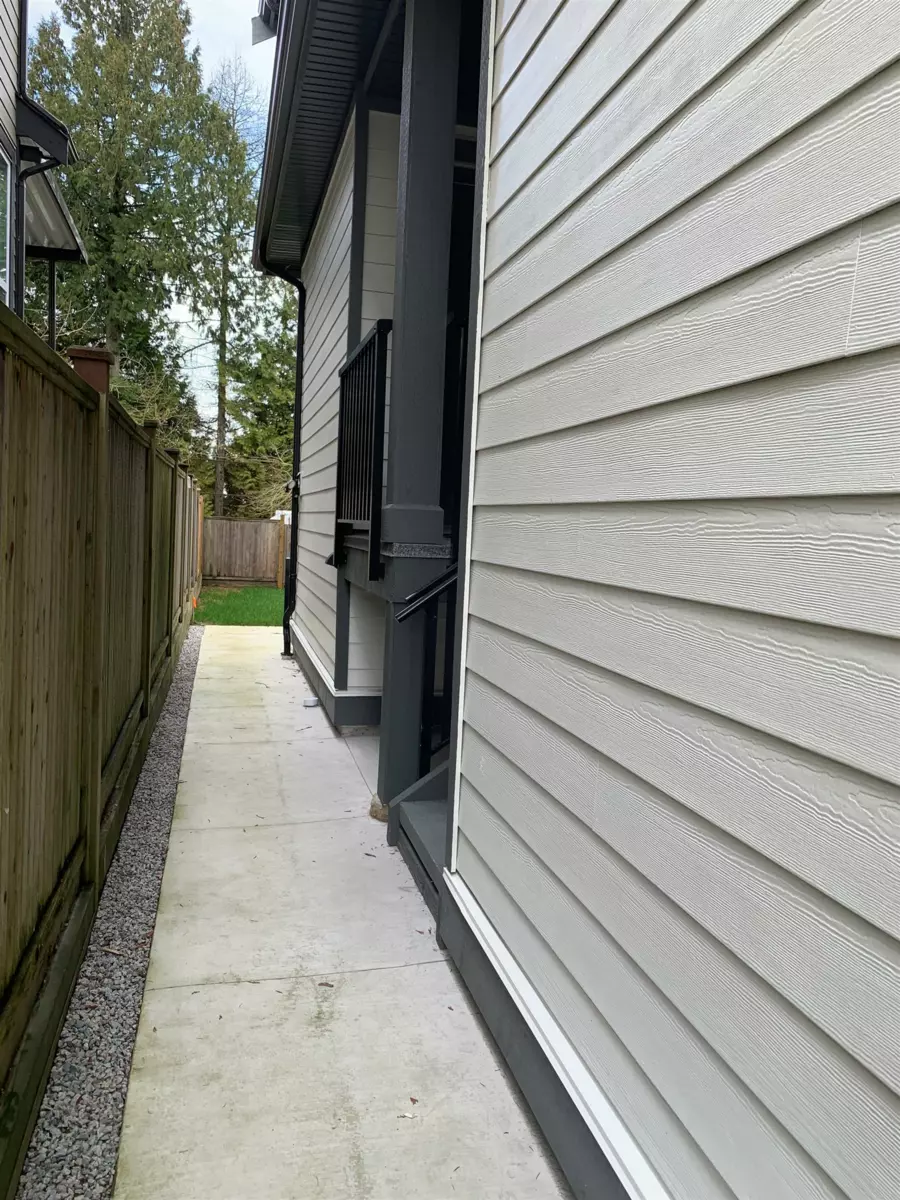 Neighborhood Park Photo Near 2 5221 Clarendon Street, Vancouver, BC