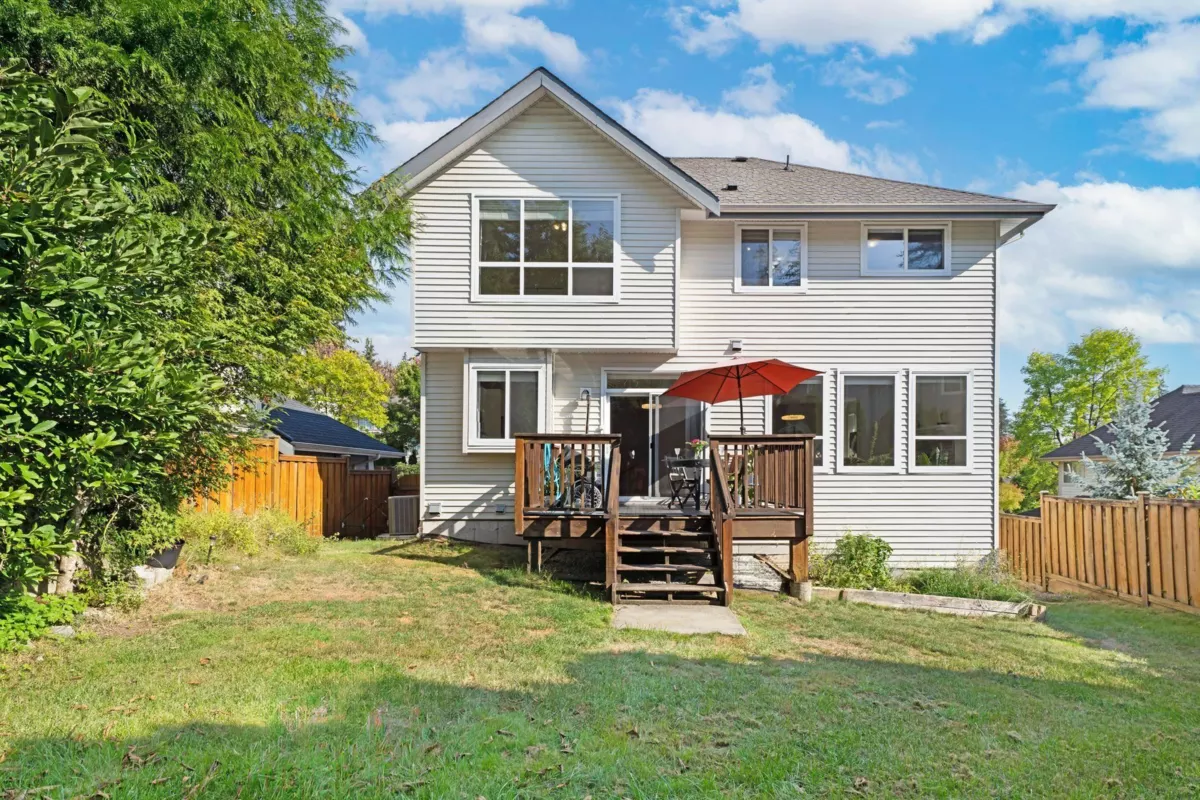 Garage Interior Photo of 513 Forest Parkway, Port Moody, BC