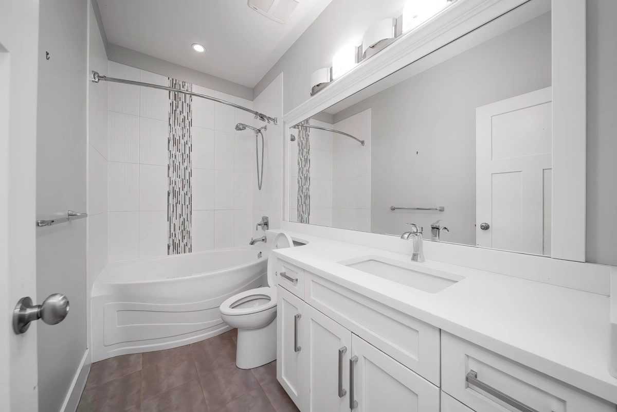 Garden / Landscaping Photo of 1339 Greenbank Court, Coquitlam, BC