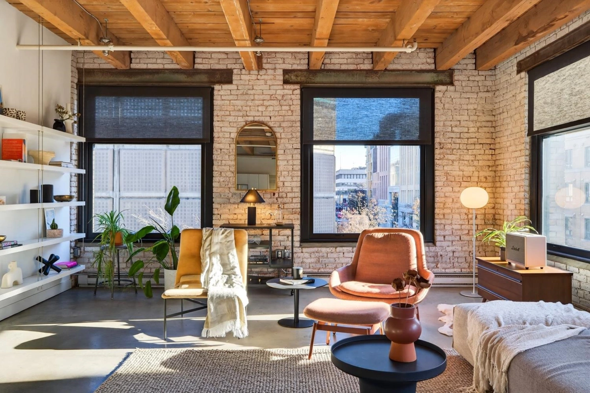 Basement Recreation Room Photo of 55 E Cordova Street, Vancouver, BC