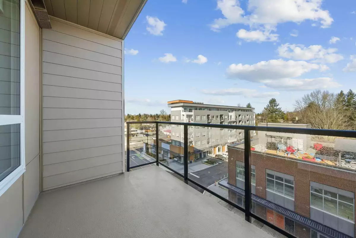 Guest Bathroom Photo of 505 27218 Aldergrove Town Centre Drive, Langley, BC