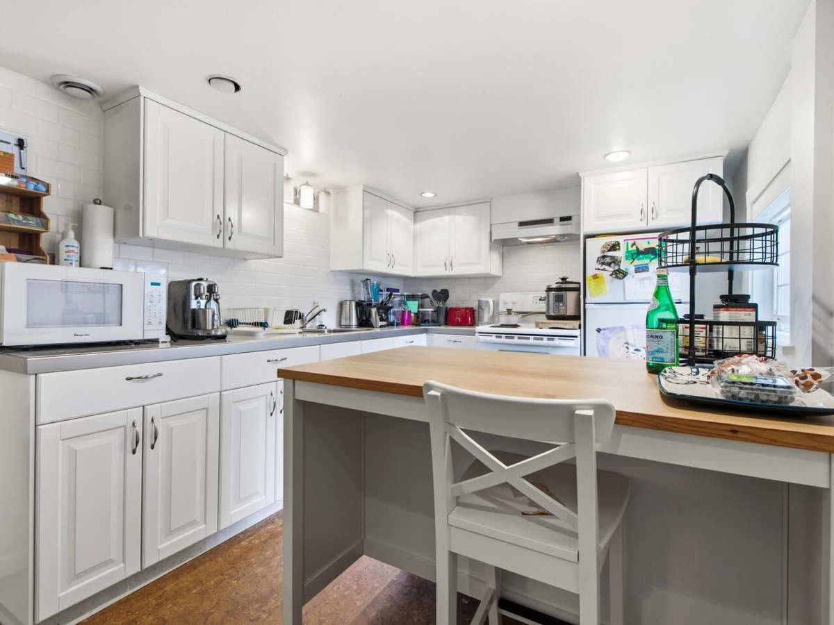 Loft / Bonus Room Photo of 2076 Turner Street, Vancouver, BC
