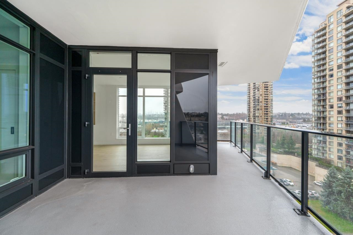 Guest Bathroom Photo of 802 2181 Madison Avenue, Burnaby, BC