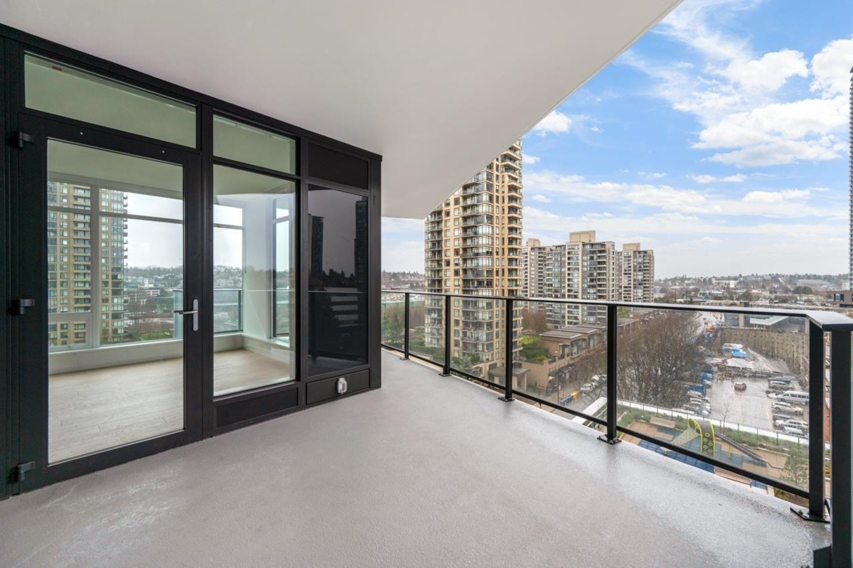 Powder Room Photo of 802 2181 Madison Avenue, Burnaby, BC