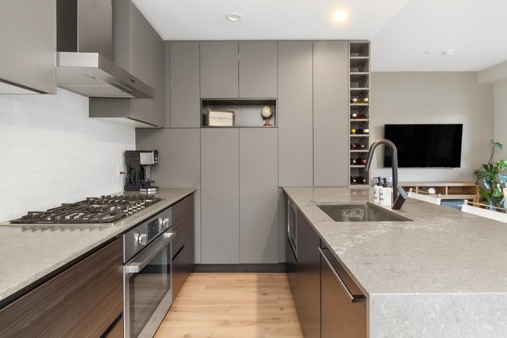 Kitchen Island Photo of 122 55 Klahanie Drive, Port Moody, BC