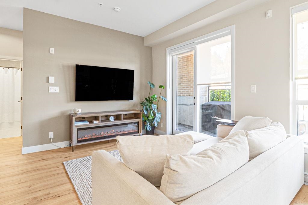 Primary Bedroom Photo of 122 55 Klahanie Drive, Port Moody, BC