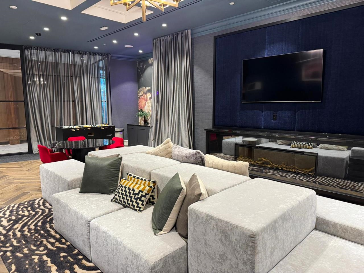 Hallway Photo of 1005 6811 Pearson Way, Richmond, BC